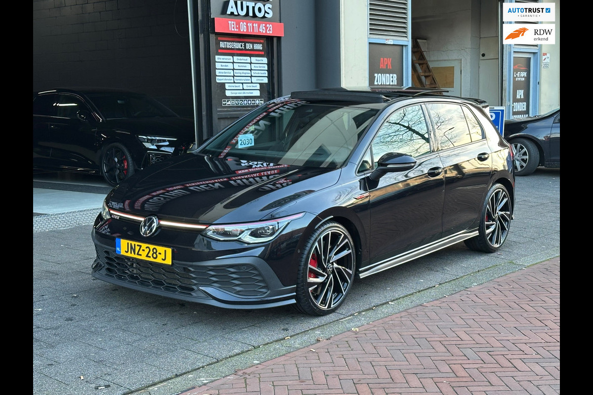 Volkswagen Golf 2.0 TSI GTI Clubsport 300Pk IQ Light Pano