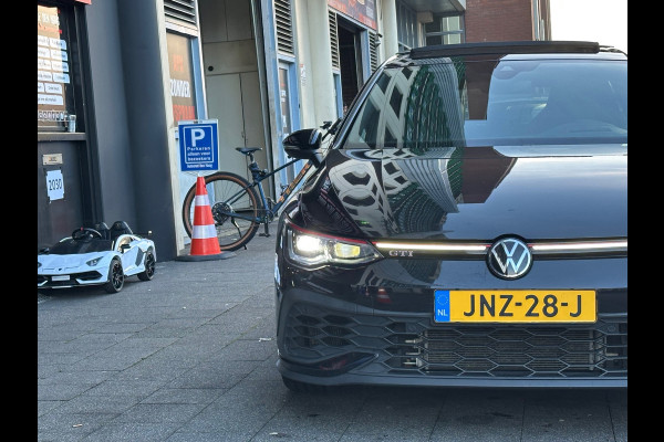 Volkswagen Golf 2.0 TSI GTI Clubsport 300Pk IQ Light Pano