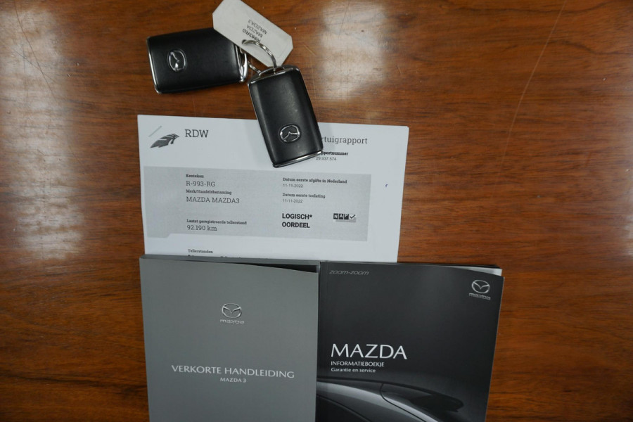 Mazda 3 2.0 e-SkyActiv-X M Hybrid 186PK/Head-Up/Camera/LED /November 2022!!