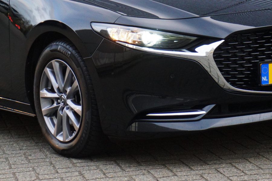 Mazda 3 2.0 e-SkyActiv-X M Hybrid 186PK/Head-Up/Camera/LED /November 2022!!