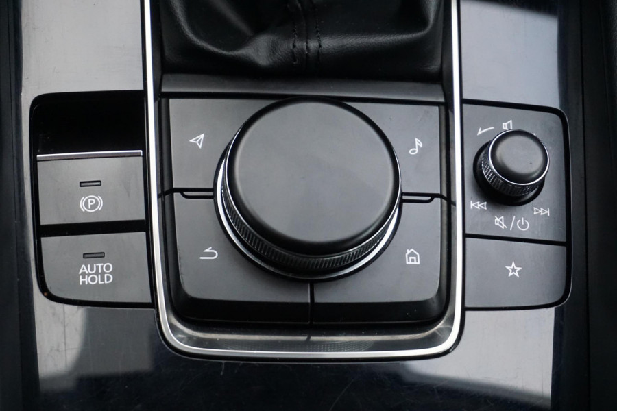 Mazda 3 2.0 e-SkyActiv-X M Hybrid 186PK/Head-Up/Camera/LED /November 2022!!