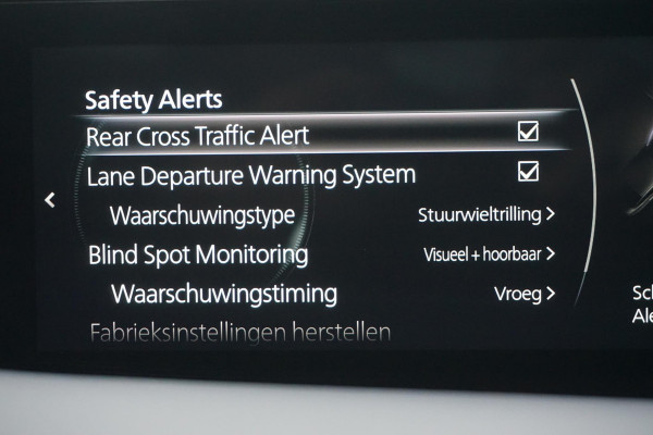 Mazda 3 2.0 e-SkyActiv-X M Hybrid 186PK/Head-Up/Camera/LED /November 2022!!