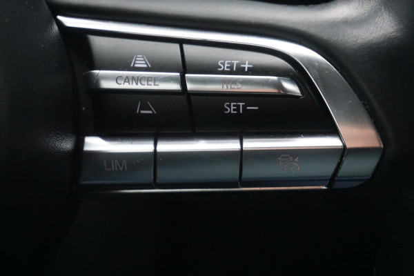 Mazda 3 2.0 e-SkyActiv-X M Hybrid 186PK/Head-Up/Camera/LED /November 2022!!