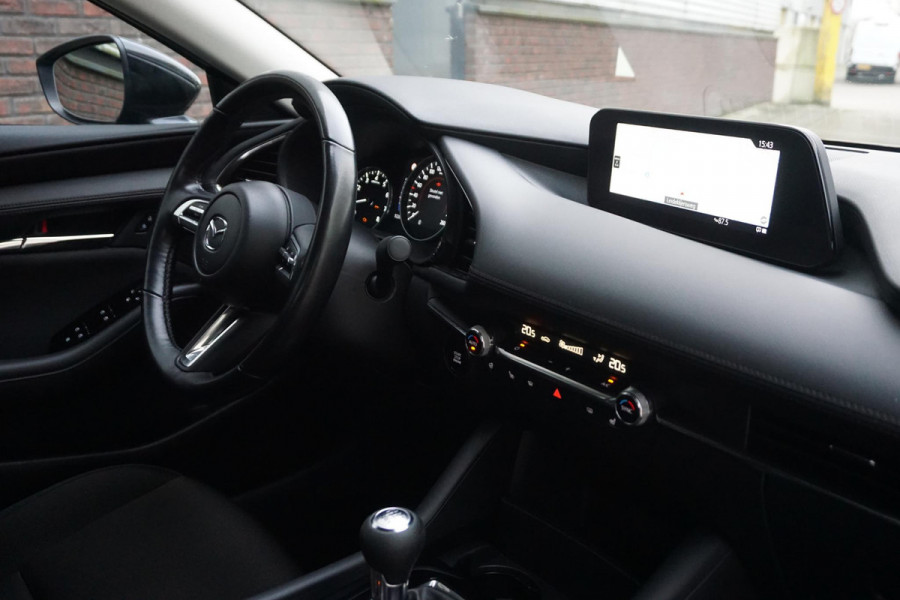 Mazda 3 2.0 e-SkyActiv-X M Hybrid 186PK/Head-Up/Camera/LED /November 2022!!
