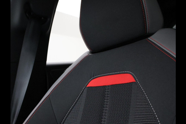 Opel Mokka-e GS LINE 50 kWh + CAMERA | ADAPTIVE CRUISE | APPLE CARPLAY | ZWART DAK | LED | BTW