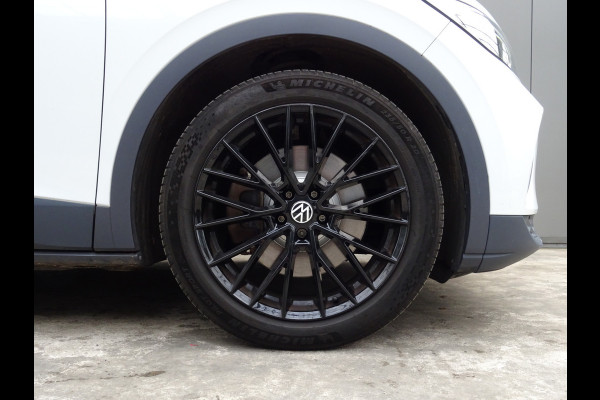 Volkswagen ID.4 First 77 kWh * DEALER ONDERH. * CARPLAY !!