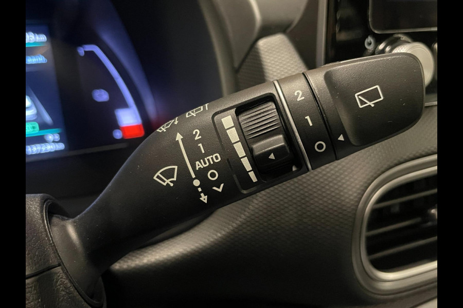 Hyundai Kona EV Premium 64 kWh|GROTE ACCU|100%SOH|FACELIFT|3-FASE|TREKH|HUD|LEDER|ACC|STUURVERW|STOELVERW+VENT.|CAMERA|CARPLAY|NL|