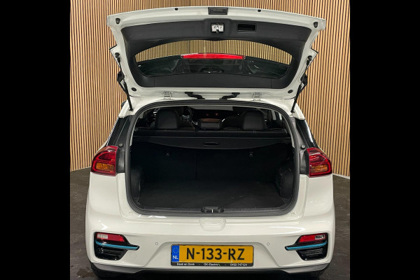 Kia e-Niro DynamicLine 64 kWh|NIEUWE LOGO|FACELIFT|3-FASE|1/2 LEDER|ACC|CARPLAY|CAMERA|STOELVERW|IN. BTW|1e EIG|NL-AUTO|NAP|