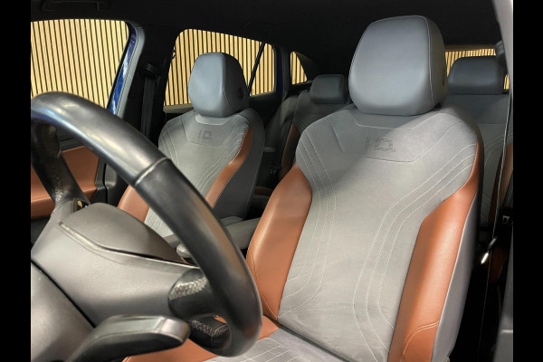 Volkswagen ID.4 Max 77 kWh|TREKHAAK|1/2 LEDER|ACC|CAMERA|CARPLAY|CLIMA+CRUISE CONTRL|STOEL+STUURVERW|NAVI|NL-AUTO|INCL.BTW|1e EIG|