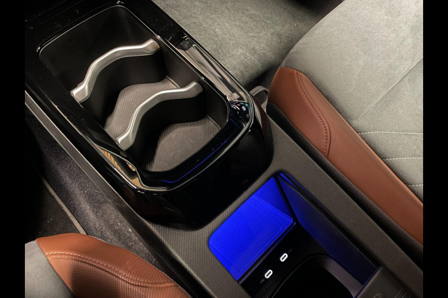 Volkswagen ID.4 Max 77 kWh|TREKHAAK|1/2 LEDER|ACC|CAMERA|CARPLAY|CLIMA+CRUISE CONTRL|STOEL+STUURVERW|NAVI|NL-AUTO|INCL.BTW|1e EIG|