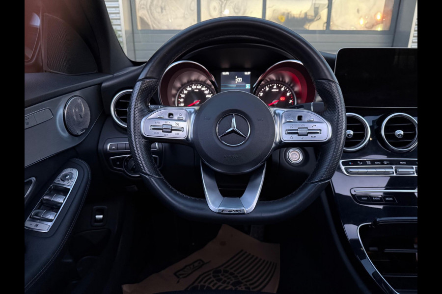 Mercedes-Benz C-Klasse |AMG- Facelift C63 | Pano | Navi