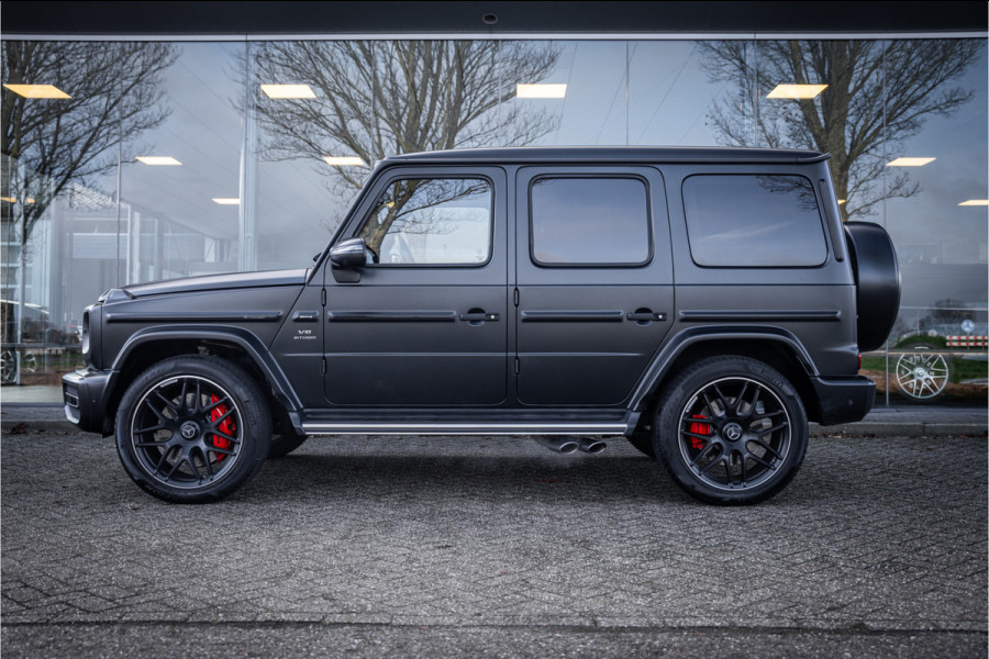 Mercedes-Benz G-Klasse 63 AMG 585pk ** Manufaktur ** Burmester ** 22inch ** Designo Nachtzwart Magno ** PPF ** NL-auto! Certified Premium garantie tot 02-2027!