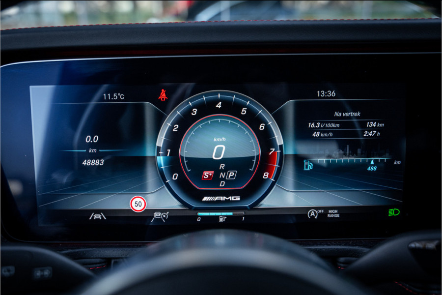 Mercedes-Benz G-Klasse 63 AMG 585pk ** Manufaktur ** Burmester ** 22inch ** Designo Nachtzwart Magno ** PPF ** NL-auto! Certified Premium garantie tot 02-2027!