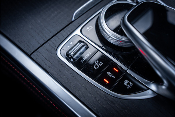 Mercedes-Benz G-Klasse 63 AMG 585pk ** Manufaktur ** Burmester ** 22inch ** Designo Nachtzwart Magno ** PPF ** NL-auto! Certified Premium garantie tot 02-2027!