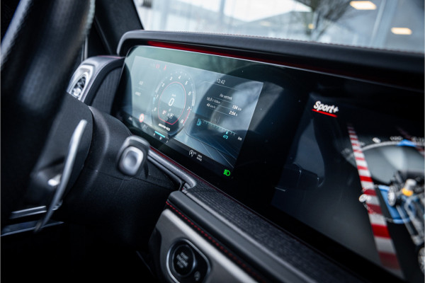 Mercedes-Benz G-Klasse 63 AMG 585pk ** Manufaktur ** Burmester ** 22inch ** Designo Nachtzwart Magno ** PPF ** NL-auto! Certified Premium garantie tot 02-2027!