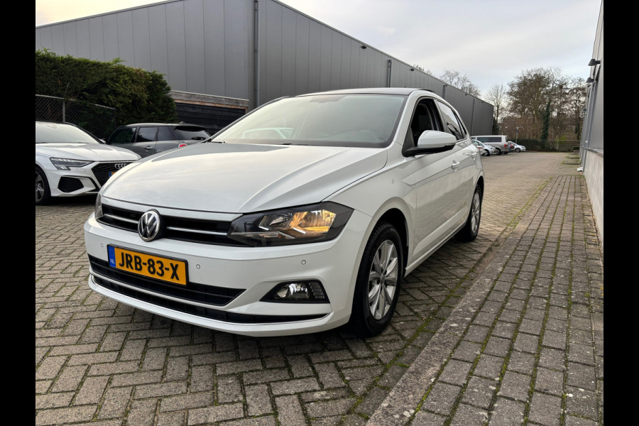 Volkswagen Polo 1.0 TSI Highline Business / Panorama dak