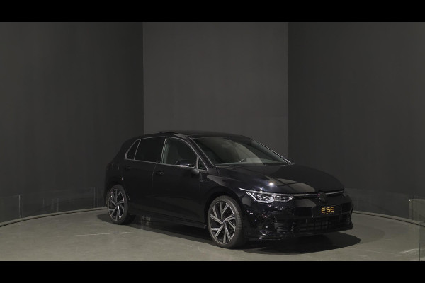 Volkswagen Golf 1.5 eTSI R-Line | Panorama | IQ Light | Acc | Automaat