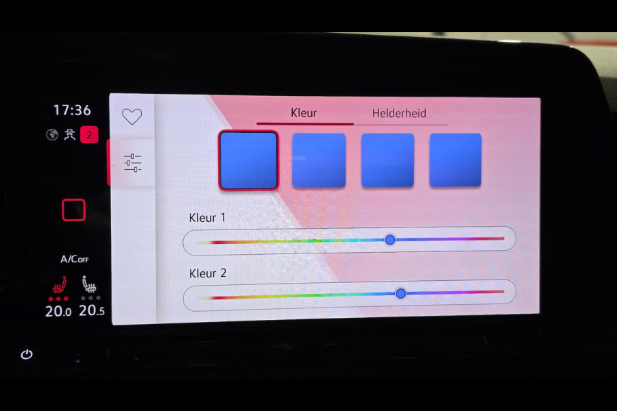 Volkswagen Golf 1.5 eTSI R-Line | Panorama | IQ Light | Acc | Automaat