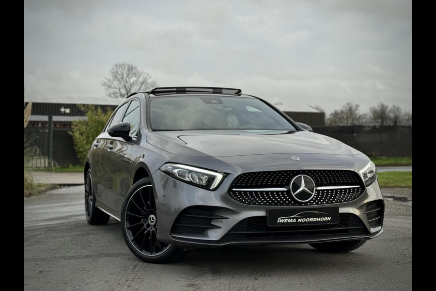 Mercedes-Benz A-Klasse 250 e AMG A250e Panoramadak|Burmester®|Sfeerverlichting|Camera|DAB+|Night pakket|