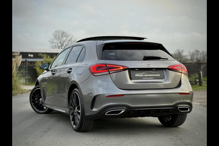 Mercedes-Benz A-Klasse 250 e AMG A250e Panoramadak|Burmester®|Sfeerverlichting|Camera|DAB+|Night pakket|