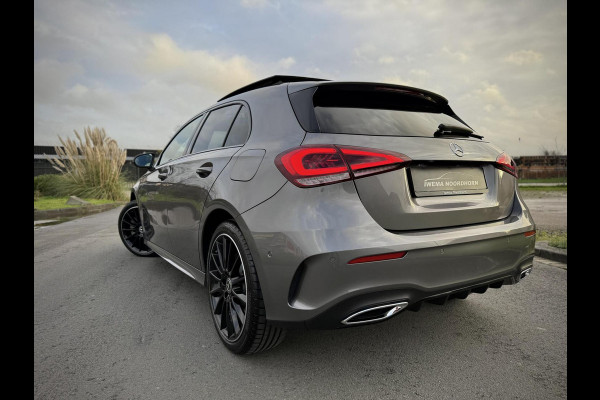 Mercedes-Benz A-Klasse 250 e AMG A250e Panoramadak|Burmester®|Sfeerverlichting|Camera|DAB+|Night pakket|