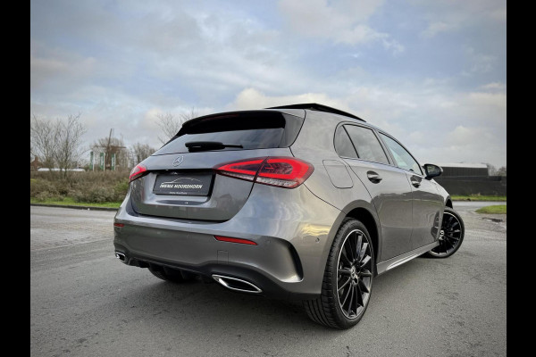 Mercedes-Benz A-Klasse 250 e AMG A250e Panoramadak|Burmester®|Sfeerverlichting|Camera|DAB+|Night pakket|