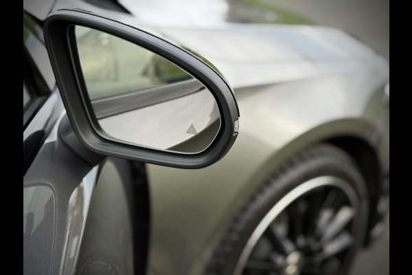 Mercedes-Benz A-Klasse 250 e AMG A250e Panoramadak|Burmester®|Sfeerverlichting|Camera|DAB+|Night pakket|