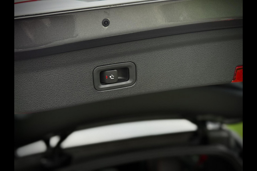 Mercedes-Benz GLE AMG 53 Hybrid 4MATIC+ 585pk Panoramadak|Nightpakket|Luchtvering|Camera 360°|Burmester®|Multibeam