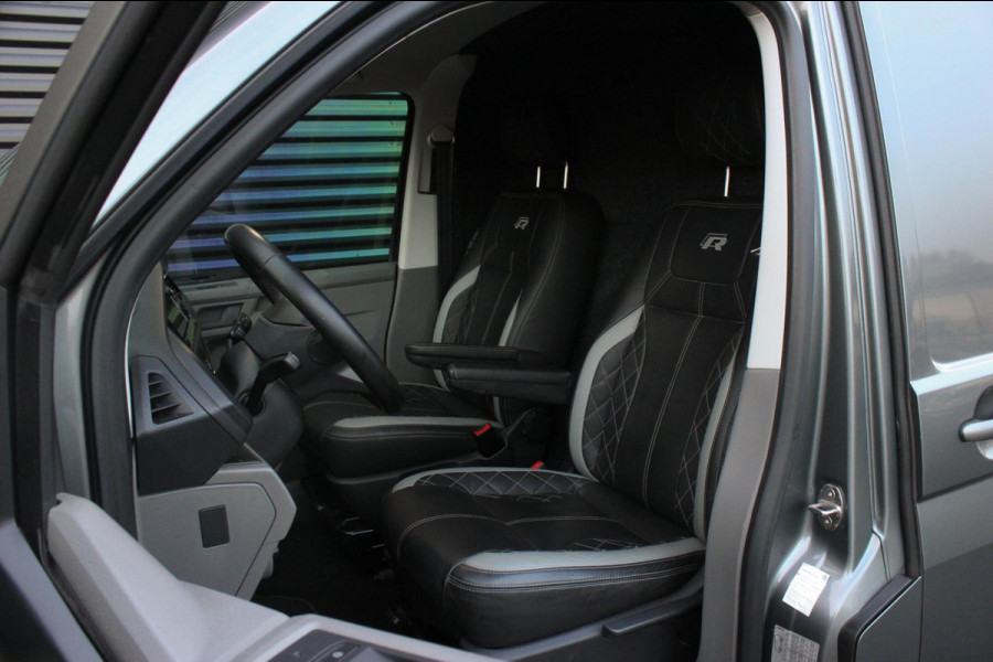Volkswagen Transporter 2.0 TDI L2H1 150PK JB-EDITION DSG / PDC / VERLAGINGSVEREN / LEDEREN BEKLEDING / FULL / APPLE CARPLAY / NAVI