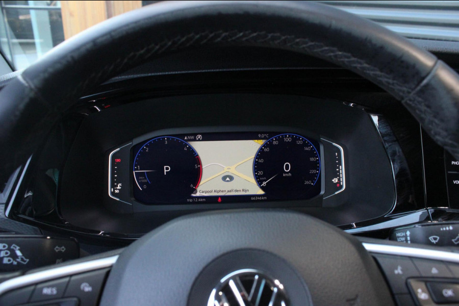 Volkswagen Transporter 2.0 TDI L2H1 150PK JB-EDITION DSG / PDC / VERLAGINGSVEREN / LEDEREN BEKLEDING / FULL / APPLE CARPLAY / NAVI