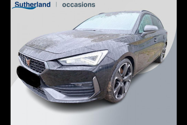 CUPRA Leon Sportstourer 1.4 e-Hybrid VZ Performance 245pk | Trekhaak wegklapbaar |  Verwarmbare voorstoelen | Camera | Adaptive cruise control