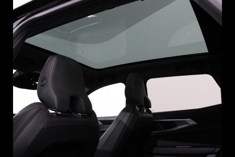 Renault Austral 1.3 mild hybrid 160 X-Tronic | Climate control | Cruise Control adaptief | Panorama dak | LED | Navigatie Sfeerverlichting Elektrische achterklep Stoel + stuurverwarming | 360* camera | Premium audio Arkamys