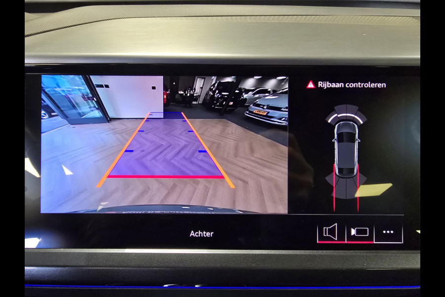 Audi Q4 Sportback e-tron 45 S Edition 82 kWh TREKHAAK CAMERA PARKEERSENSOREN VOOR EN ACHTER NAVI ADAPTIEVE CRUISE CONTROL