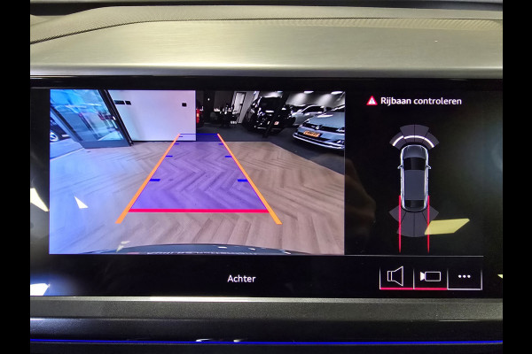 Audi Q4 Sportback e-tron 45 S Edition 82 kWh TREKHAAK CAMERA PARKEERSENSOREN VOOR EN ACHTER NAVI ADAPTIEVE CRUISE CONTROL