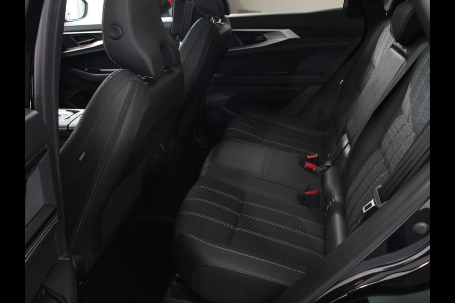 Renault Austral 1.3 mild hybrid 160 X-Tronic | Climate control | Cruise Control adaptief | Panorama dak | LED | Navigatie Sfeerverlichting Elektrische achterklep Stoel + stuurverwarming | 360* camera | Premium audio Arkamys