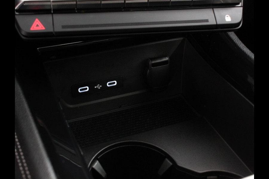 Renault Austral 1.3 mild hybrid 160 X-Tronic | Climate control | Cruise Control adaptief | Panorama dak | LED | Navigatie Sfeerverlichting Elektrische achterklep Stoel + stuurverwarming | 360* camera | Premium audio Arkamys