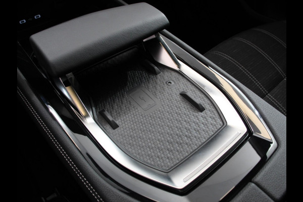 Renault Austral 1.3 mild hybrid 160 X-Tronic | Climate control | Cruise Control adaptief | Panorama dak | LED | Navigatie Sfeerverlichting Elektrische achterklep Stoel + stuurverwarming | 360* camera | Premium audio Arkamys