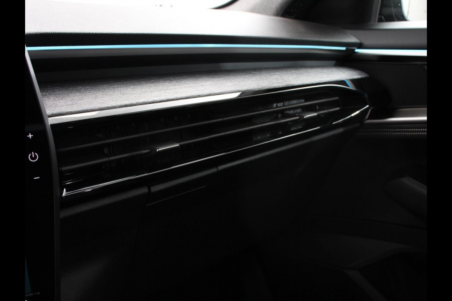 Renault Austral 1.3 mild hybrid 160 X-Tronic | Climate control | Cruise Control adaptief | Panorama dak | LED | Navigatie Sfeerverlichting Elektrische achterklep Stoel + stuurverwarming | 360* camera | Premium audio Arkamys