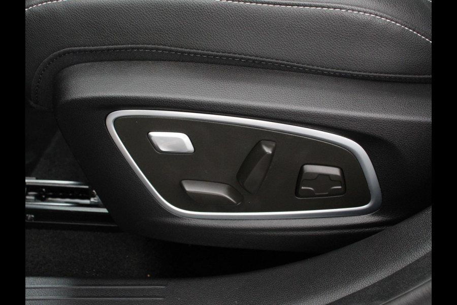 Renault Austral 1.3 mild hybrid 160 X-Tronic | Climate control | Cruise Control adaptief | Panorama dak | LED | Navigatie Sfeerverlichting Elektrische achterklep Stoel + stuurverwarming | 360* camera | Premium audio Arkamys