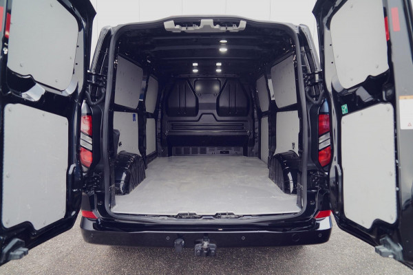 Ford Transit Custom 320 2.0 TDCI L2H1 Limited / 1e Eigenaar / 7dkm NAP / Navi / Trekhaak / Stoelverw. / EX. BTW