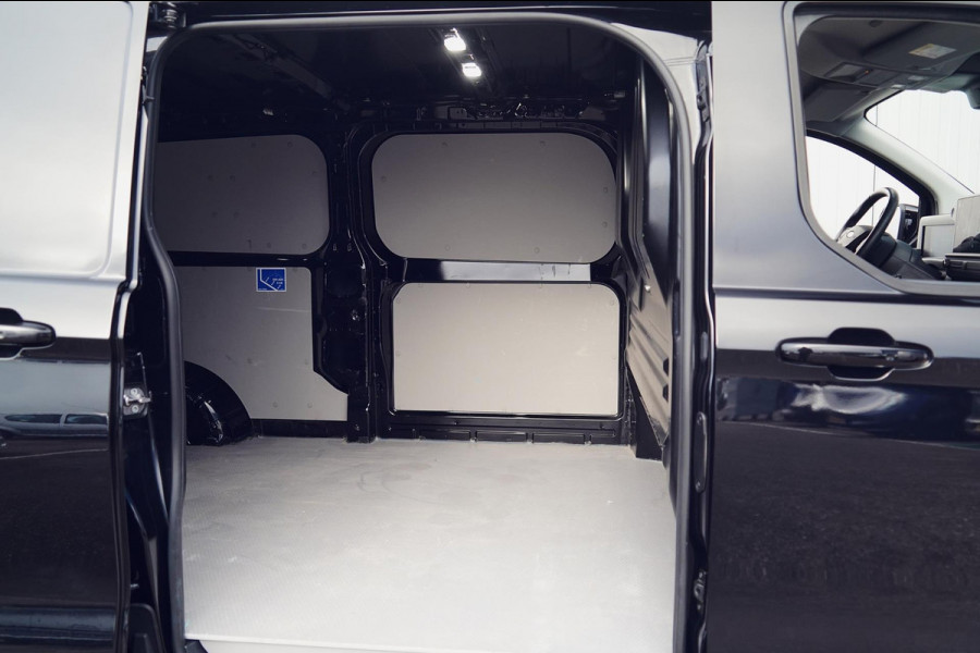 Ford Transit Custom 320 2.0 TDCI L2H1 Limited / 1e Eigenaar / 7dkm NAP / Navi / Trekhaak / Stoelverw. / EX. BTW