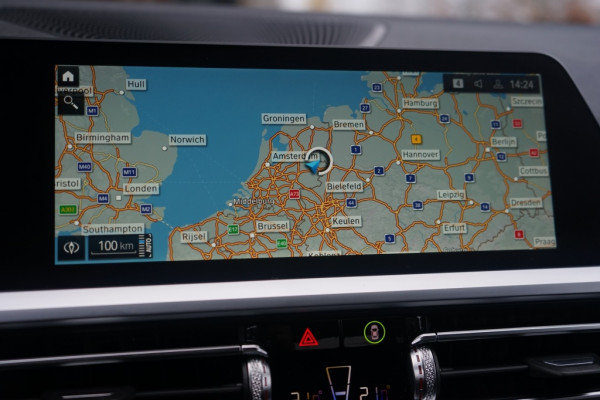 BMW 3-serie 330e M-Sport sedan