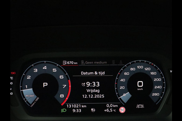 Audi A3 35 TFSI S edition | Carplay | Sportstoelen | Full LED | Navigatie | Half leder | Virtual Cockpit | Climate control | Parkeerhulp | Cruise control | Bluetooth | DAB | Sportstuur
