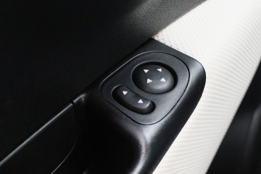 Fiat 500 0.9 TwinAir Turbo Sport Climate, Apple Carplay, Cruise, Navigatie, LED, PDC, 16"