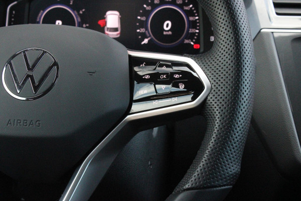 Volkswagen Tiguan 1.4 TSI 245PK eHybrid R-LINE BUSINESS + | BEKLEDING LEDER VIENNA | PANORAMISCH SCHUIF/KANTEL DAK | ELEKTRISCH WEGKLAPENBARE TREKHAAK | R-LINE INTERIEUR/EXTERIEUR | VERWARMBARE VOORSTOELEN/STUUR | ELEKTRISCH BEDIENBARE VOORSTOELEN MET GEHEUGEN FUNCTIE | AKOESTISCH GLAS GETINT | KEYLESS ACCESS/START | ELEKTRISCH BEDIENABRE ACHTERKLEP | DAKSPOILER R-LINE | SFEER VERLICHTING | RIJASSISTENT PAKKET O.A. LANE ASSIST EN ADAPTIVE CRUISE CONTROL EN DODEHOEK DETECTIE | NAVIGATIE | APPLE CARPLAY/ANDROID AUTO | DAB+ RADIO | LED MATRIX KOPLAMPEN (IQ LIGHT) | DRAADLOZE TELEFOONLADER