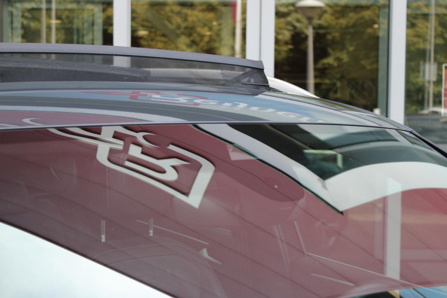 Volkswagen Tiguan 1.4 TSI 245PK eHybrid R-LINE BUSINESS + | BEKLEDING LEDER VIENNA | PANORAMISCH SCHUIF/KANTEL DAK | ELEKTRISCH WEGKLAPENBARE TREKHAAK | R-LINE INTERIEUR/EXTERIEUR | VERWARMBARE VOORSTOELEN/STUUR | ELEKTRISCH BEDIENBARE VOORSTOELEN MET GEHEUGEN FUNCTIE | AKOESTISCH GLAS GETINT | KEYLESS ACCESS/START | ELEKTRISCH BEDIENABRE ACHTERKLEP | DAKSPOILER R-LINE | SFEER VERLICHTING | RIJASSISTENT PAKKET O.A. LANE ASSIST EN ADAPTIVE CRUISE CONTROL EN DODEHOEK DETECTIE | NAVIGATIE | APPLE CARPLAY/ANDROID AUTO | DAB+ RADIO | LED MATRIX KOPLAMPEN (IQ LIGHT) | DRAADLOZE TELEFOONLADER