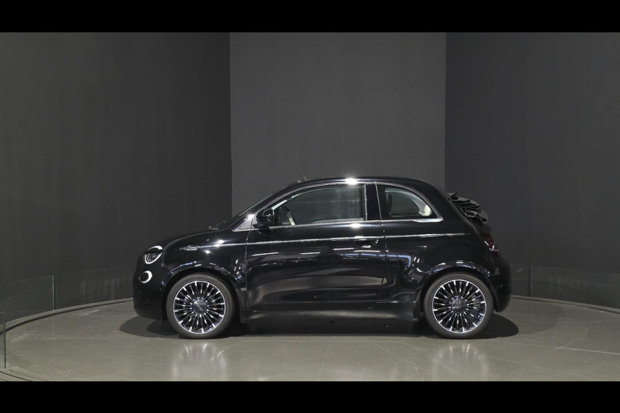 Fiat 500C La Prima 42 kWh | Camera | Stoelverwarming | Carplay