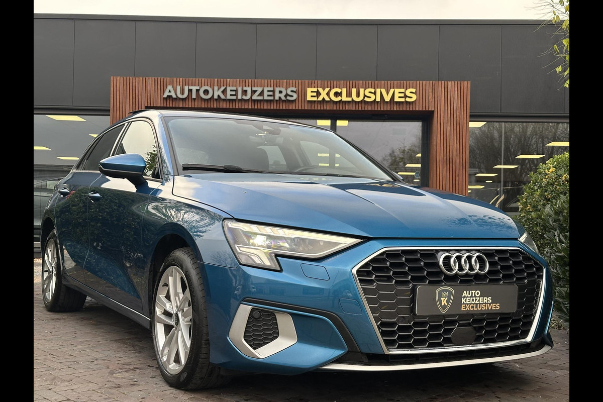 Audi A3 Sportback 40 TFSI e Edition 204 PK Panoramadak Adaptive Cruise LED DAB+