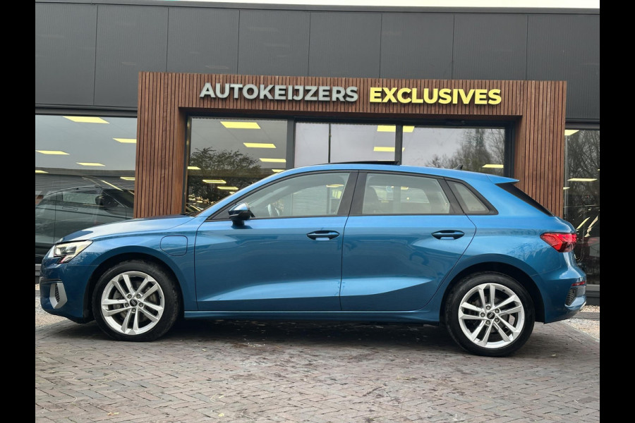 Audi A3 Sportback 40 TFSI e Edition 204 PK Panoramadak Adaptive Cruise LED DAB+