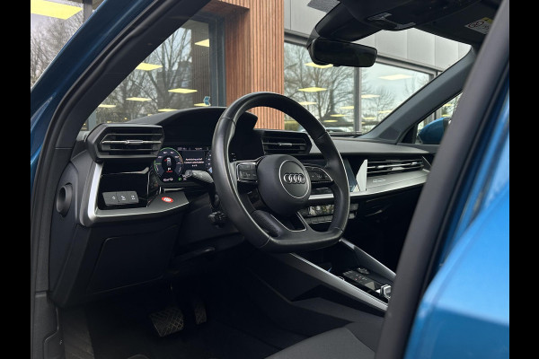 Audi A3 Sportback 40 TFSI e Edition 204 PK Panoramadak Adaptive Cruise LED DAB+